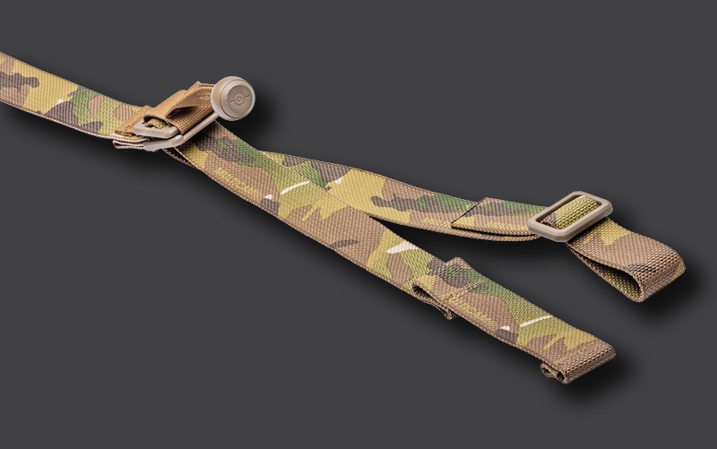 Wide view the tail of the  sling